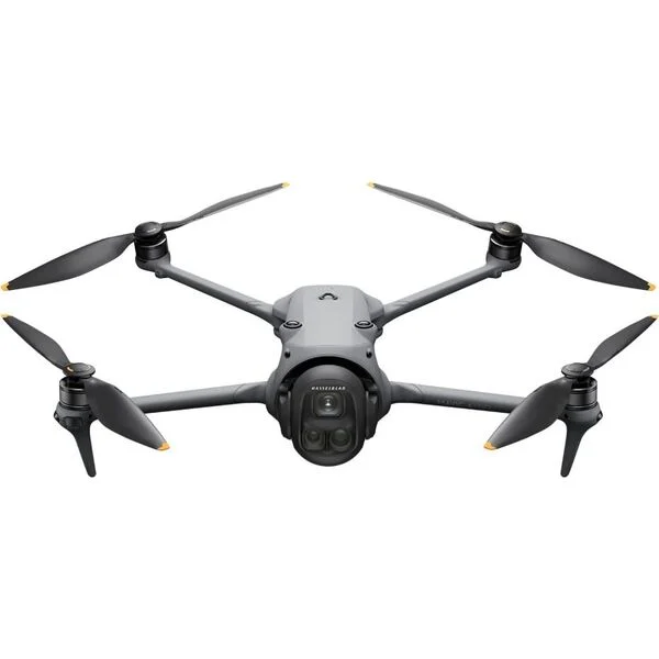 Mavic 4 Pro Fly More Combo