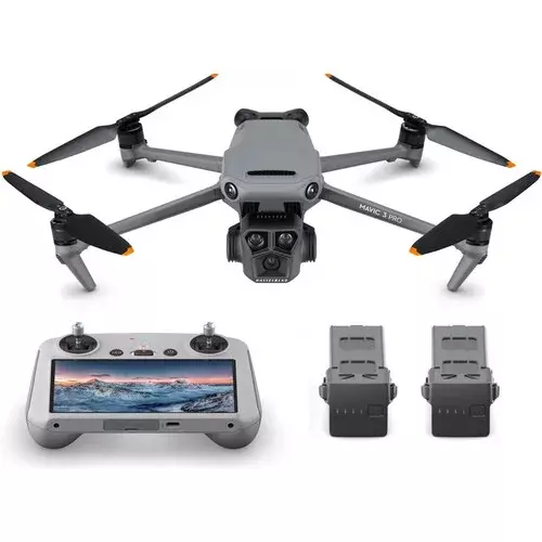 DJI Mavic 3 Pro Fly More Combo